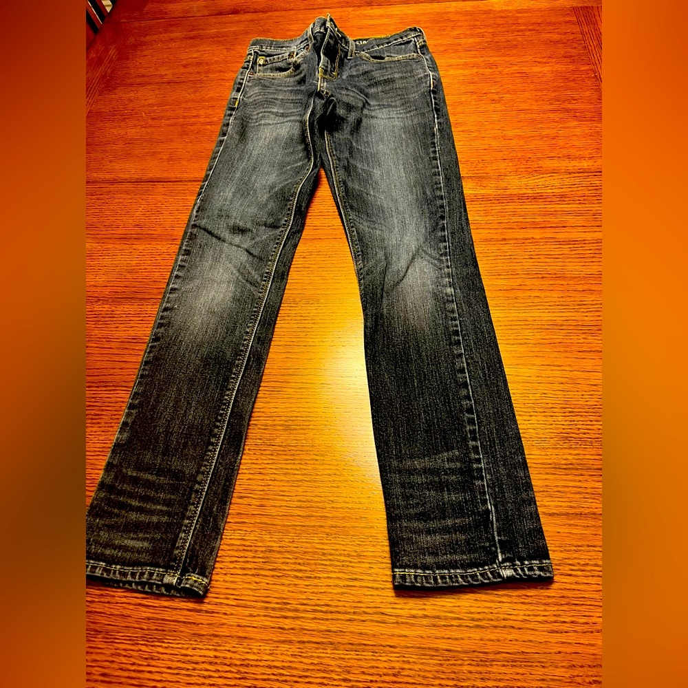 Denizen by Levi’s 216 Skinny Fit jeans